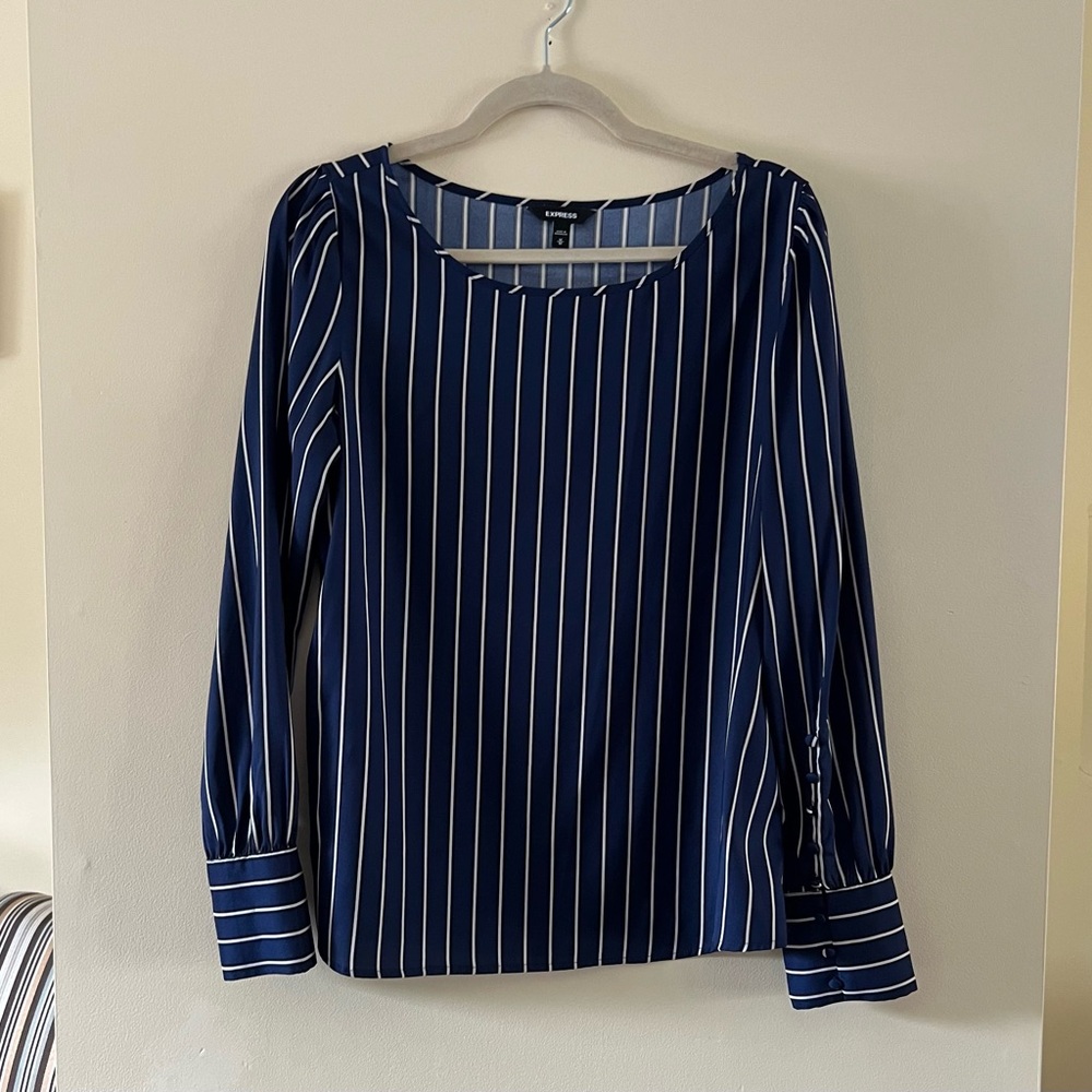 Express Gramercy Blouse, Size Medium